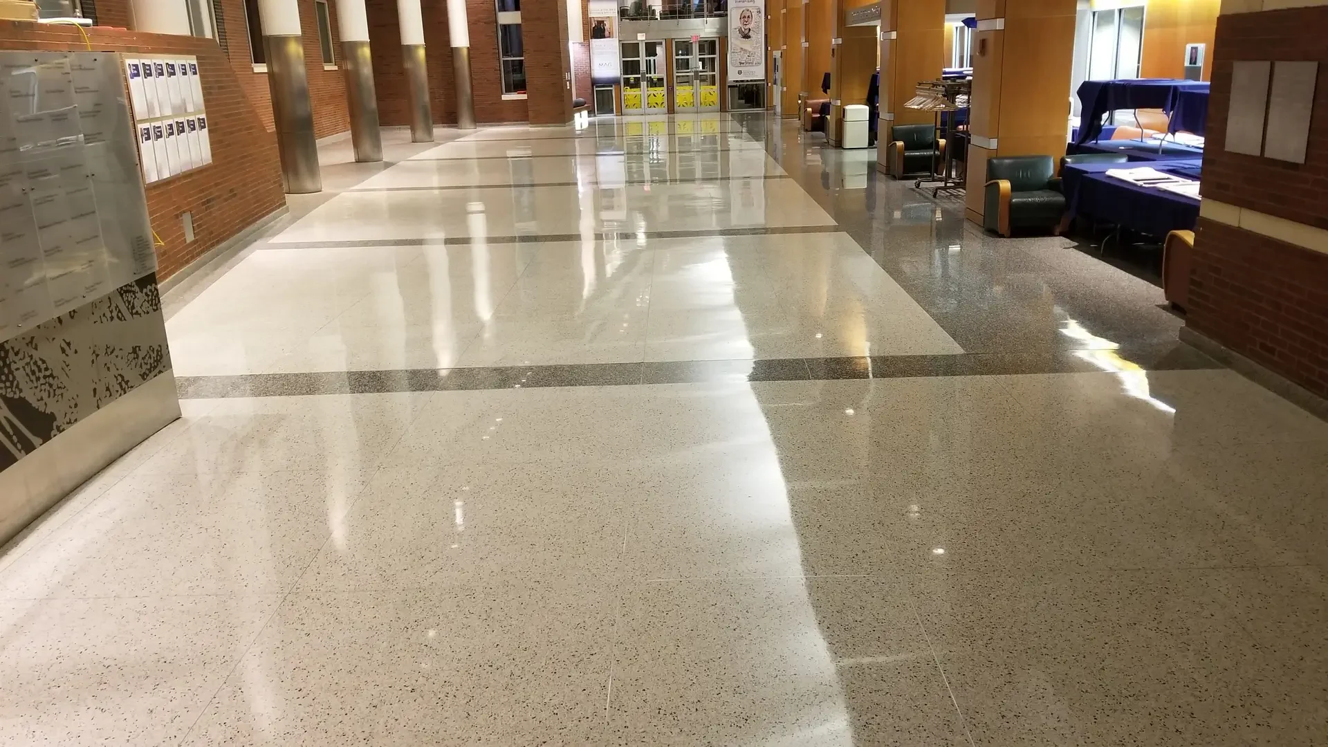 Floor care / 03: Details make the difference